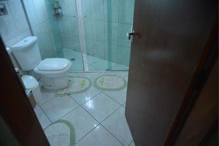 Casa à venda com 127m², 3 quartos e 2 vagasBanheiro da Suíte