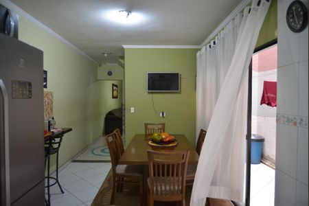 Casa à venda com 127m², 3 quartos e 2 vagasCozinha