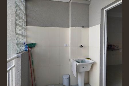 Apartamento à venda com 41m², 2 quartos e 1 vaga Apartamento à venda com 41m², 2 quartos e 1 vagaÁrea de serviço e varanda