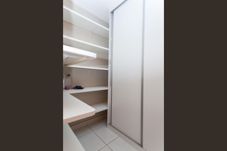 Apartamento para alugar com 98m², 3 quartos e 2 vagasDespensa