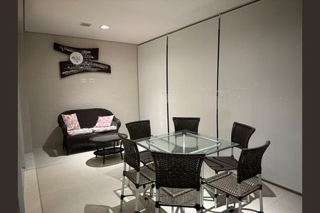 Apartamento para alugar com 106m², 1 quarto e 1 vagaVaranda