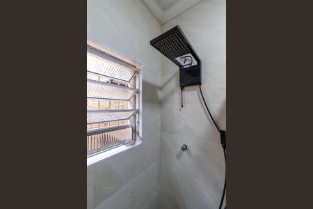 Casa à venda com 150m², 2 quartos e 2 vagas Casa à venda com 150m², 2 quartos e 2 vagasBanheiro