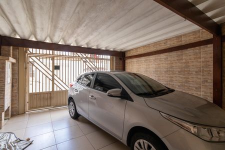 Casa à venda com 150m², 2 quartos e 2 vagas Casa à venda com 150m², 2 quartos e 2 vagasGaragem