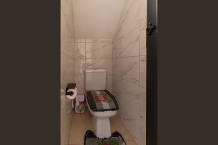 Casa à venda com 150m², 2 quartos e 2 vagas Casa à venda com 150m², 2 quartos e 2 vagasLavabo