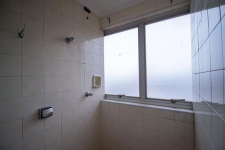 Apartamento para alugar com 145m², 3 quartos e 2 vagasBanheiro de serviço