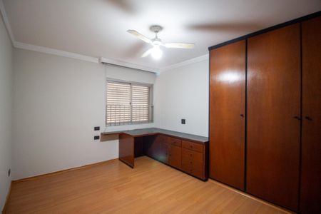 Apartamento para alugar com 145m², 3 quartos e 2 vagasQuarto 1