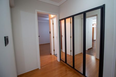 Apartamento para alugar com 145m², 3 quartos e 2 vagasCorredor 