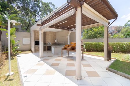 Apartamento para alugar com 48m², 2 quartos e 1 vaga Apartamento para alugar com 48m², 2 quartos e 1 vagaÁrea comum - Churrasqueira