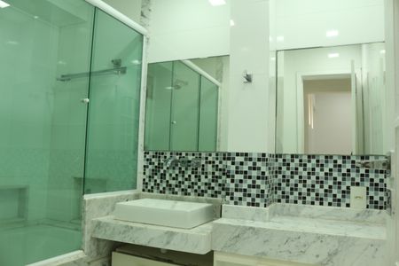 Apartamento para alugar com 80m², 2 quartos e sem vagaBanheiro