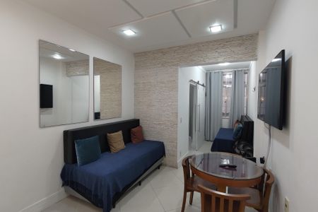 Sala de apartamento para alugar com 2 quartos, 80m² em Copacabana, Rio de Janeiro