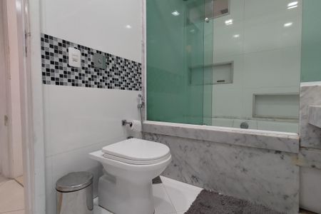 Apartamento para alugar com 80m², 2 quartos e sem vagaBanheiro