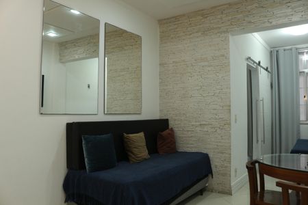 Apartamento para alugar com 80m², 2 quartos e sem vagaSala