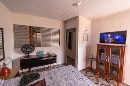 Casa à venda com 100m², 2 quartos e 1 vagaQuarto