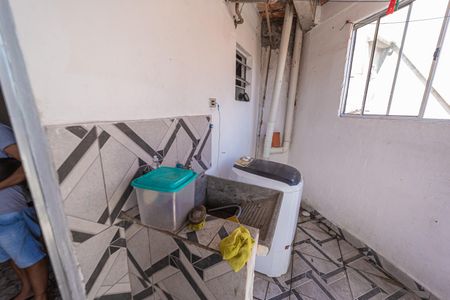 Casa à venda com 100m², 2 quartos e 1 vagaÁrea de Serviço