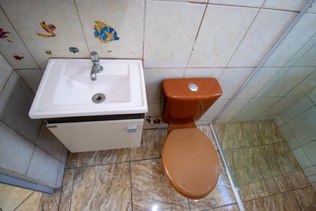 Casa para alugar com 60m², 2 quartos e sem vagaBanheiro