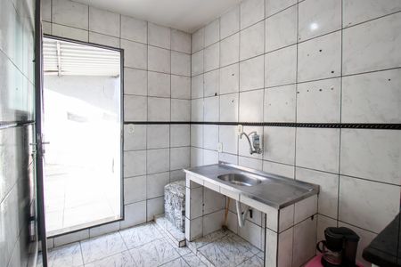 Casa para alugar com 60m², 2 quartos e sem vagaCozinha