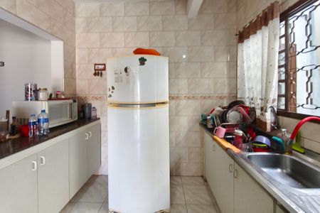 Casa à venda com 190m², 3 quartos e 3 vagas Casa à venda com 190m², 3 quartos e 3 vagasCozinha