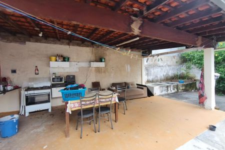 Casa à venda com 190m², 3 quartos e 3 vagas Casa à venda com 190m², 3 quartos e 3 vagasÁrea gourmet