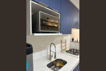 Cozinha de apartamento para alugar com 2 quartos, 35m² em Barra Funda, São Paulo