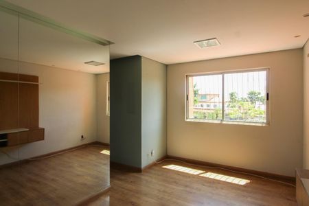 Sala de apartamento à venda com 3 quartos, 69m² em Santa Monica, Belo Horizonte