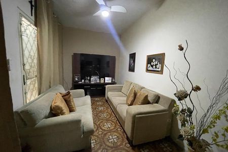 Sala de casa para alugar com 3 quartos, 160m² em Parque Senhor do Bonfim, Duque de Caxias