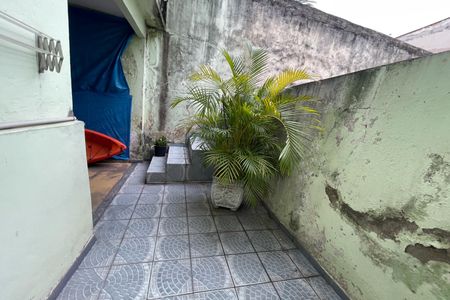 Casa para alugar com 160m², 2 quartos e sem vagaQuintal