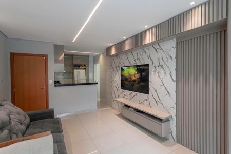 Sala de apartamento à venda com 2 quartos, 118m² em Cabral, Contagem