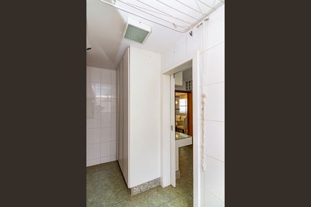 Apartamento à venda com 100m², 3 quartos e 2 vagas Apartamento à venda com 100m², 3 quartos e 2 vagasÁrea de Serviço