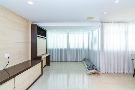 Sala de apartamento à venda com 3 quartos, 100m² em Estoril, Belo Horizonte