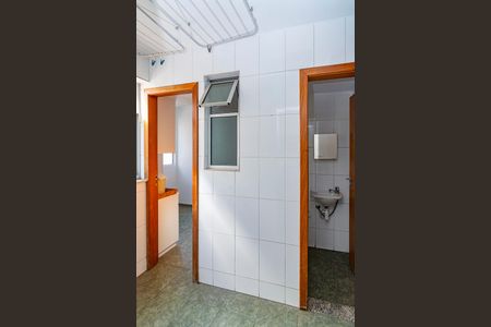 Apartamento à venda com 100m², 3 quartos e 2 vagas Apartamento à venda com 100m², 3 quartos e 2 vagasÁrea de Serviço