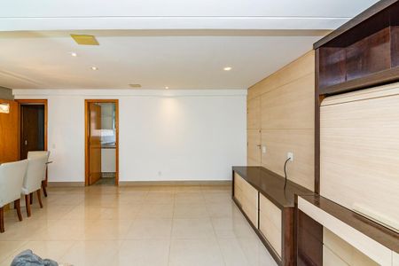 Apartamento à venda com 100m², 3 quartos e 2 vagas Apartamento à venda com 100m², 3 quartos e 2 vagasSala