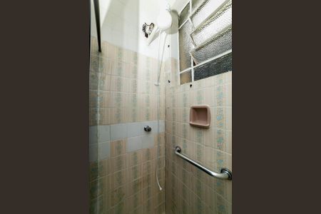 Apartamento para alugar com 120m², 3 quartos e 1 vaga Apartamento para alugar com 120m², 3 quartos e 1 vagaBanheiro da Suíte