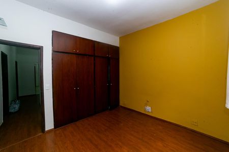 Apartamento para alugar com 120m², 3 quartos e 1 vaga Apartamento para alugar com 120m², 3 quartos e 1 vagaSuíte
