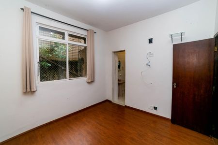 Apartamento para alugar com 120m², 3 quartos e 1 vaga Apartamento para alugar com 120m², 3 quartos e 1 vagaSuíte