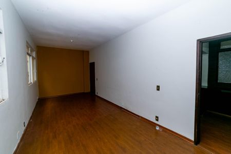 Sala de apartamento para alugar com 3 quartos, 120m² em Santo Antônio, Belo Horizonte