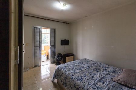 Casa à venda com 242m², 4 quartos e 3 vagasCasa 1 - Quarto 1