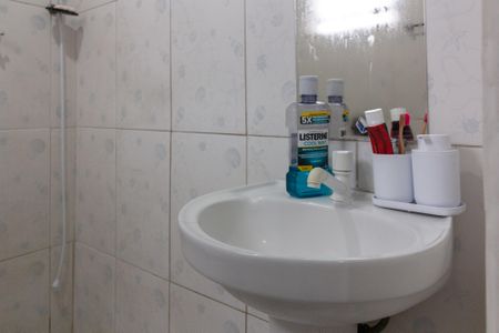 Casa à venda com 242m², 4 quartos e 3 vagasCasa 2 - Banheiro do Quarto 2 suíte