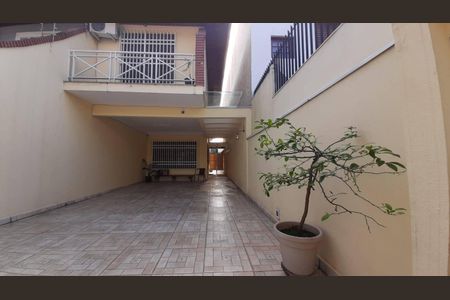 Casa à venda com 300m², 3 quartos e 4 vagas