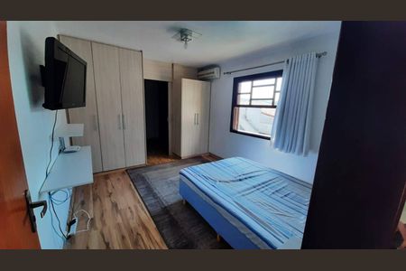 Casa à venda com 300m², 3 quartos e 4 vagas