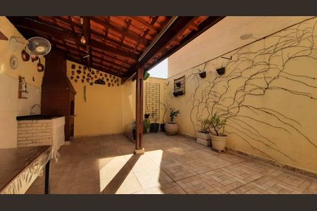 Casa à venda com 300m², 3 quartos e 4 vagas