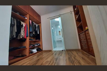 Casa à venda com 300m², 3 quartos e 4 vagas
