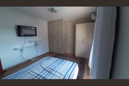 Casa à venda com 3 quartos, 300m² em Jardim Jussara, São Paulo