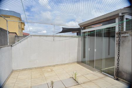 Casa à venda com 78m², 2 quartos e 1 vagaCobertura