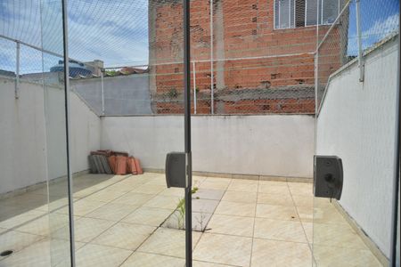 Casa à venda com 78m², 2 quartos e 1 vagaCobertura