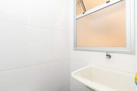 Apartamento à venda com 70m², 2 quartos e 1 vagaÁrea de Serviço
