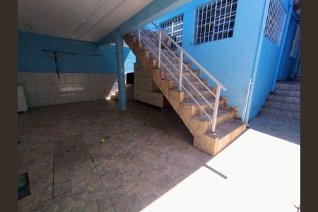 Casa à venda com 224m², 2 quartos e 4 vagas