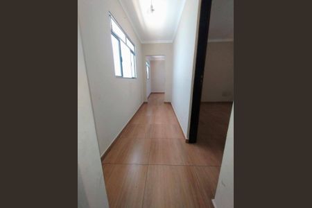 Casa à venda com 224m², 2 quartos e 4 vagas