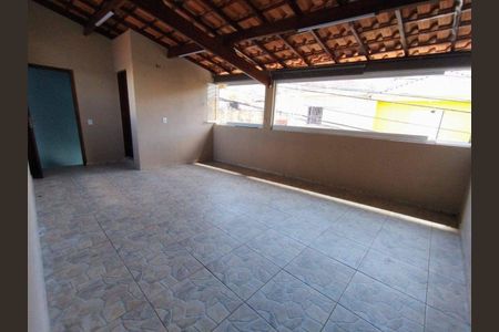 Casa à venda com 224m², 2 quartos e 4 vagas