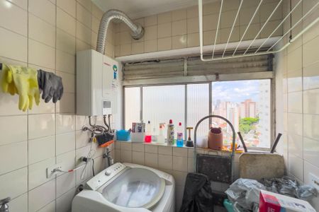 Apartamento à venda com 58m², 2 quartos e 1 vaga Apartamento à venda com 58m², 2 quartos e 1 vagaCozinha e área de serviço