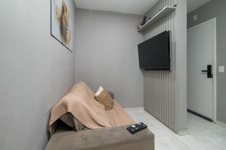 Sala de apartamento para alugar com 2 quartos, 40m² em Vila Tolstoi, São Paulo